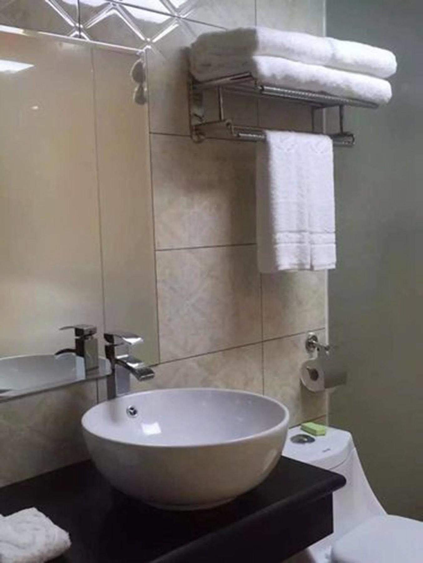 Jian Guo Grand Hotel Ban Sikhai Ngoại thất bức ảnh